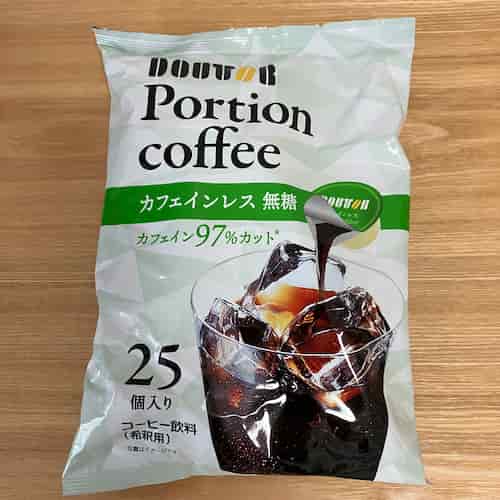 ドトールの「カフェインレス コーヒーポーション(25個入り)のパッケージ
