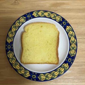 スライスした食パン